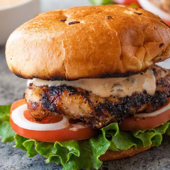 Yangyaw Chicken (Acılı) Burger