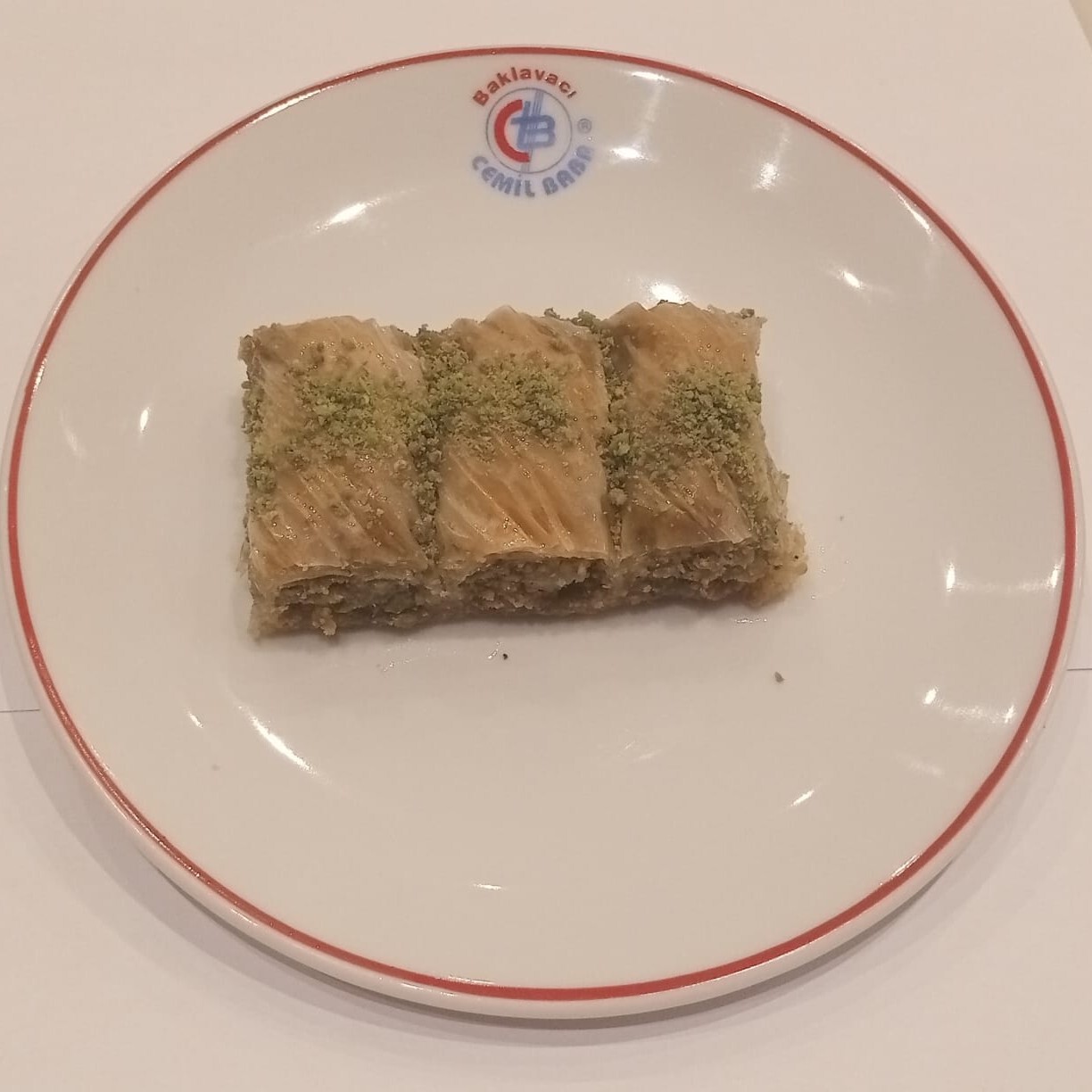 Kıvrım Fıstıklı (500 gr.)