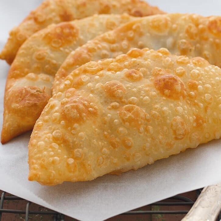 Çiğ Börek (2 Adet)