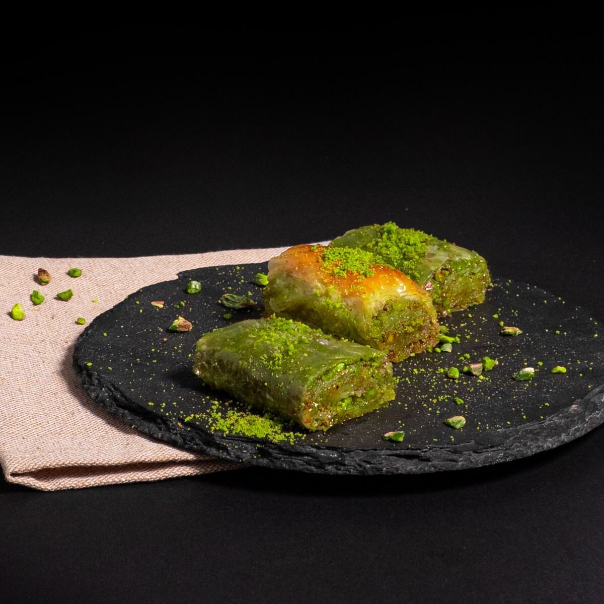 Yaşayan (1 kg) Menü