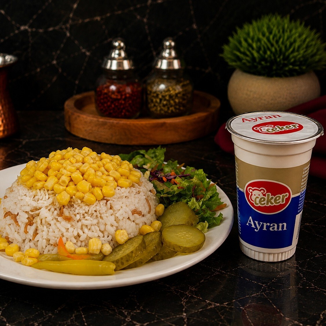 Mısırlı Pilav Ayran Menü