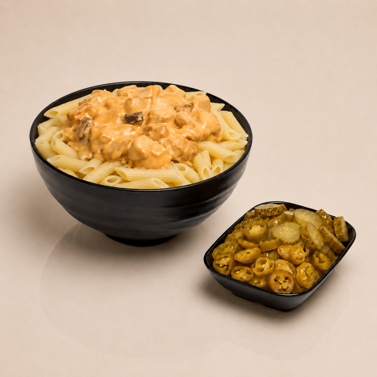 Cheddar Soslu Tavuklu Makarna
