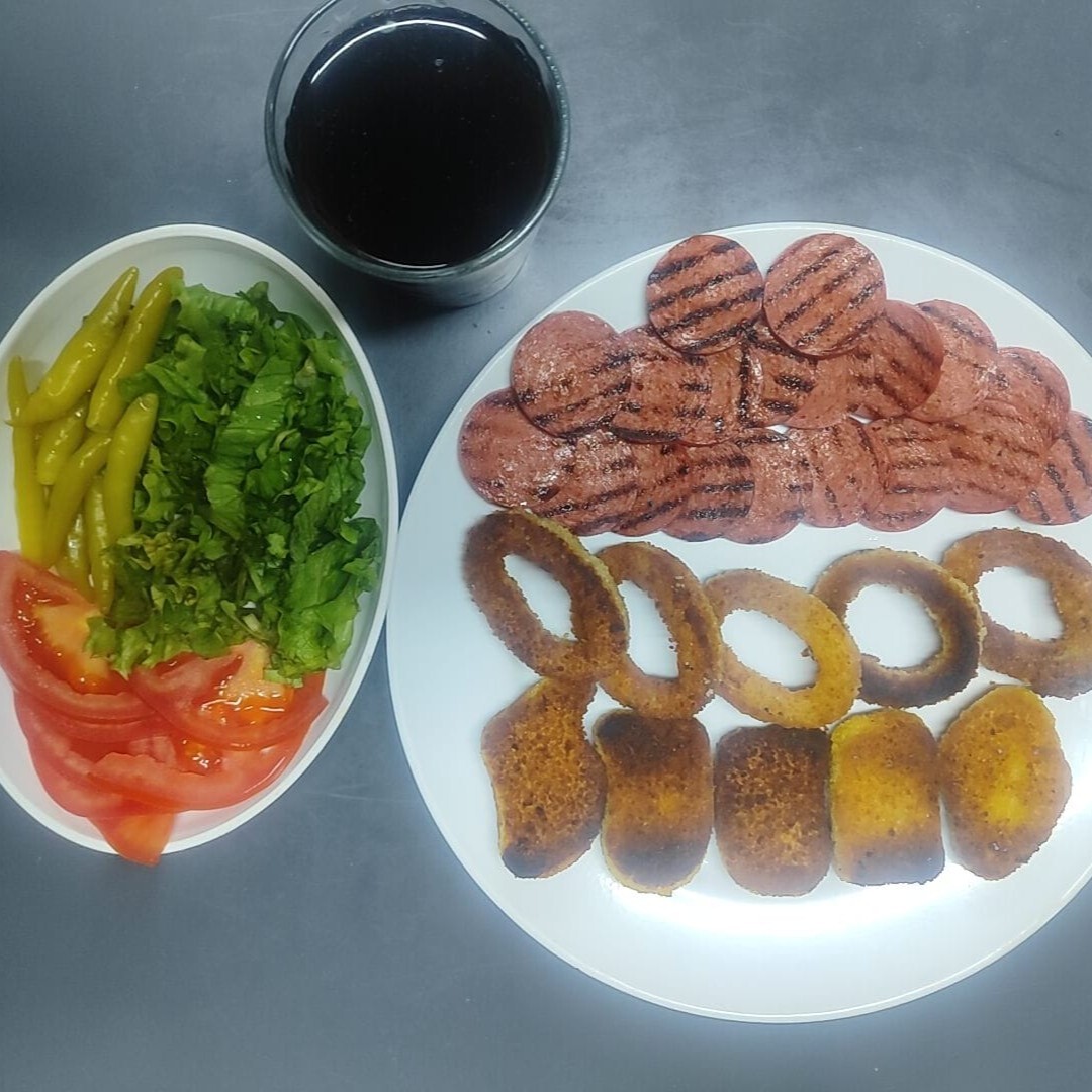 Nugget 3'lü Kombo Kola Menüsü