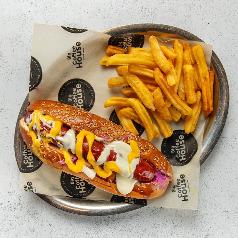 Hot Dog (724,84 KCal)