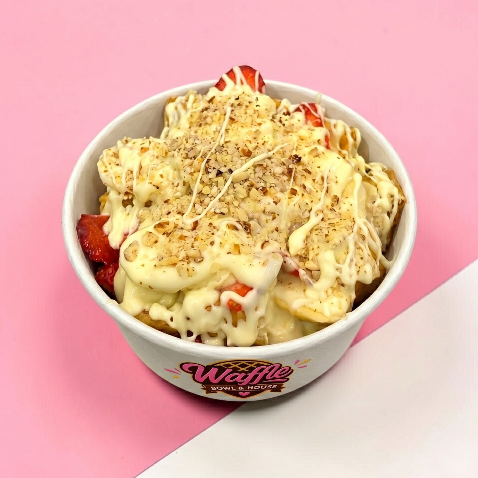 Beyaz Çikolatalı Waffle Bowl (Büyük)
