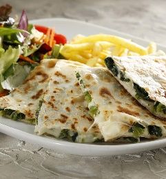 Ispanaklı Mozzarella Gözleme
