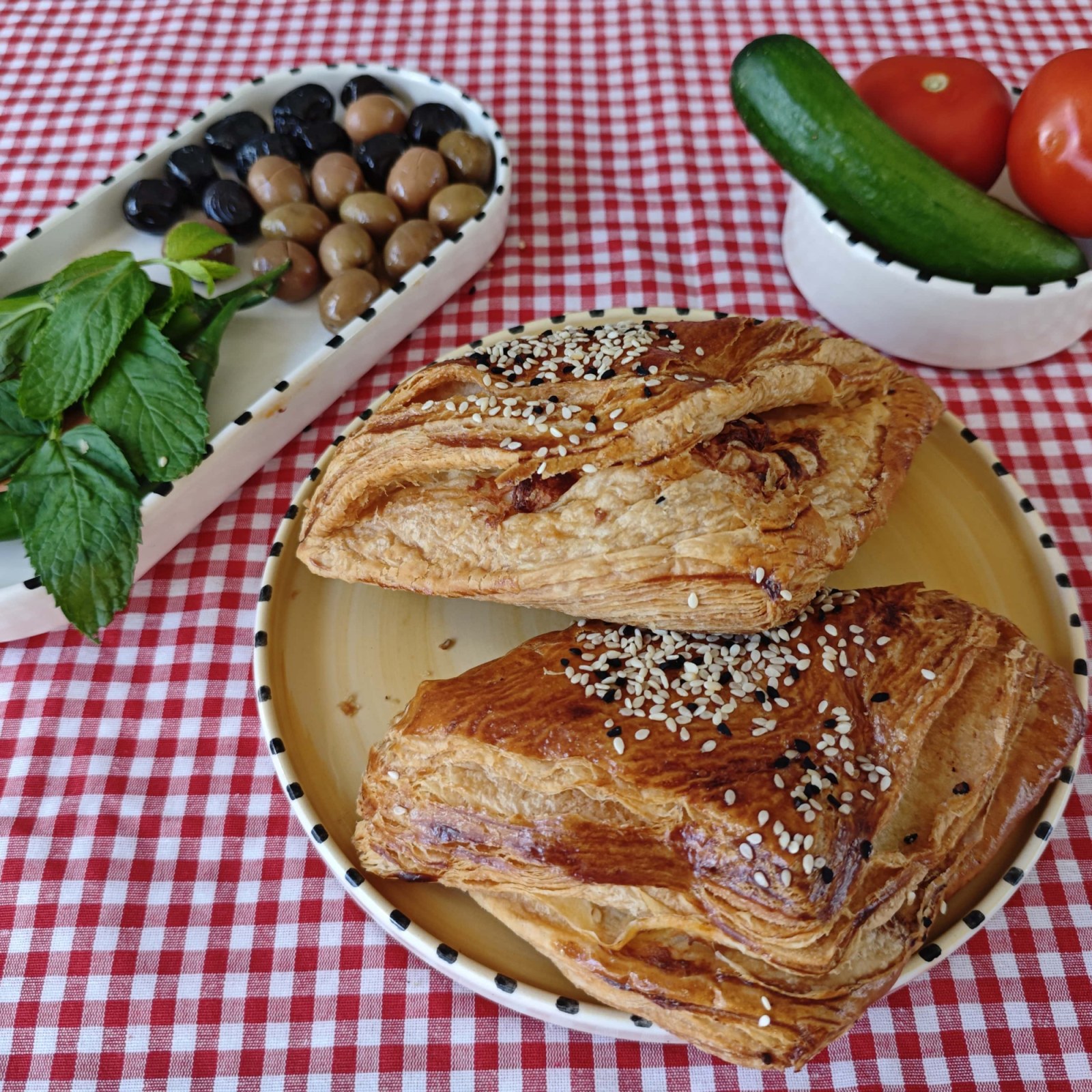 Beyaz Peynirli Talaş Böreği