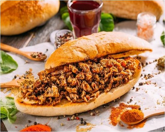 Yarım Ekmek Kokoreç