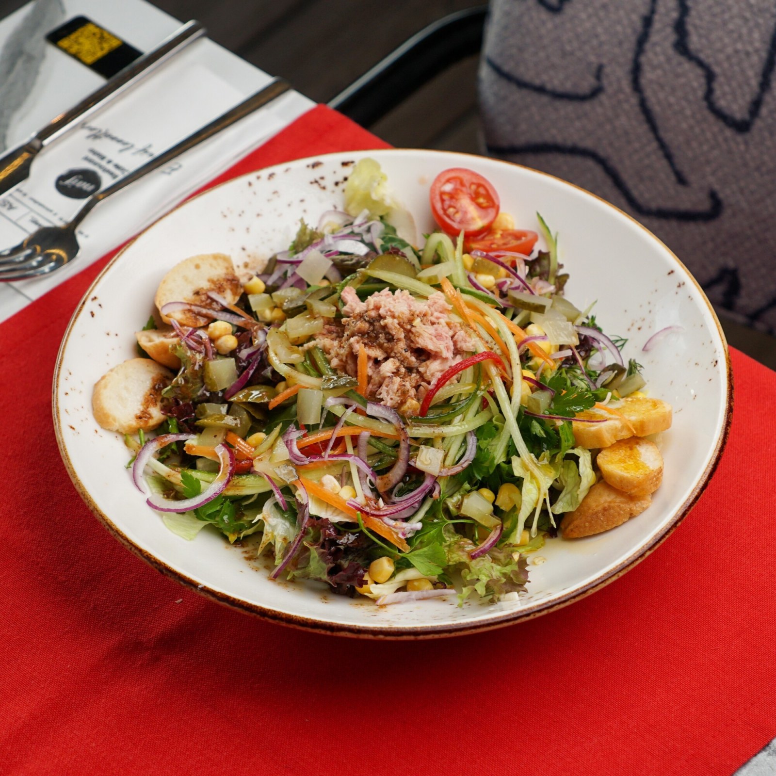 TON BALIKLI SALATA