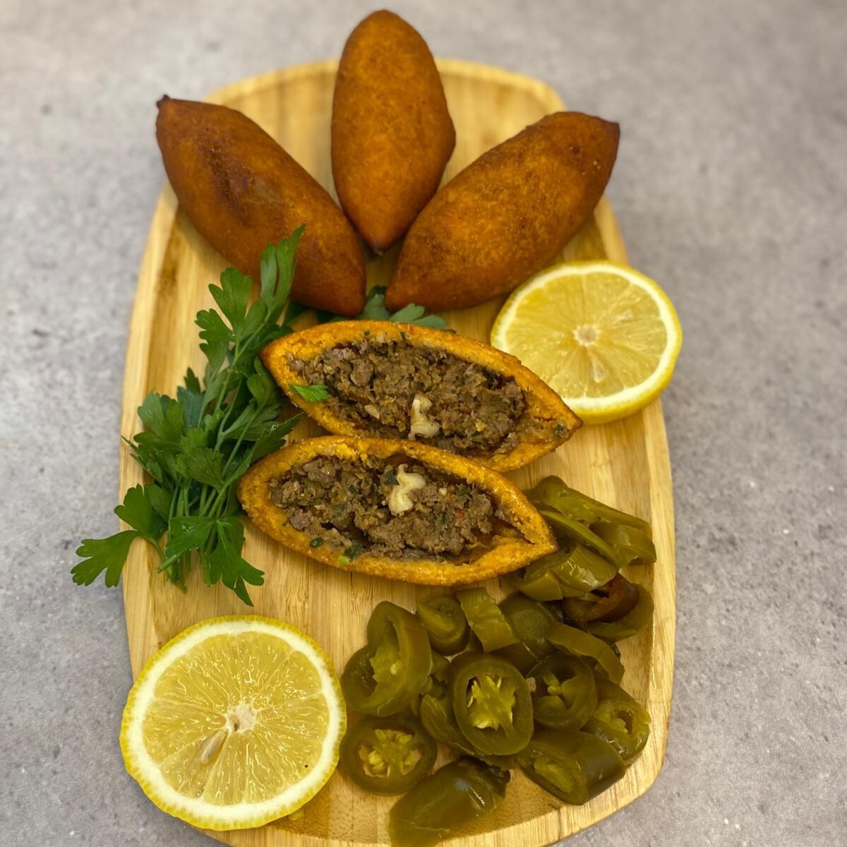 İçli Köfte (Kıymalı) (2 Adet)