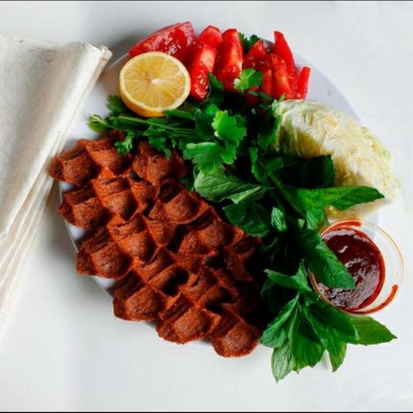 Aile Boyu Çiğ Köfte