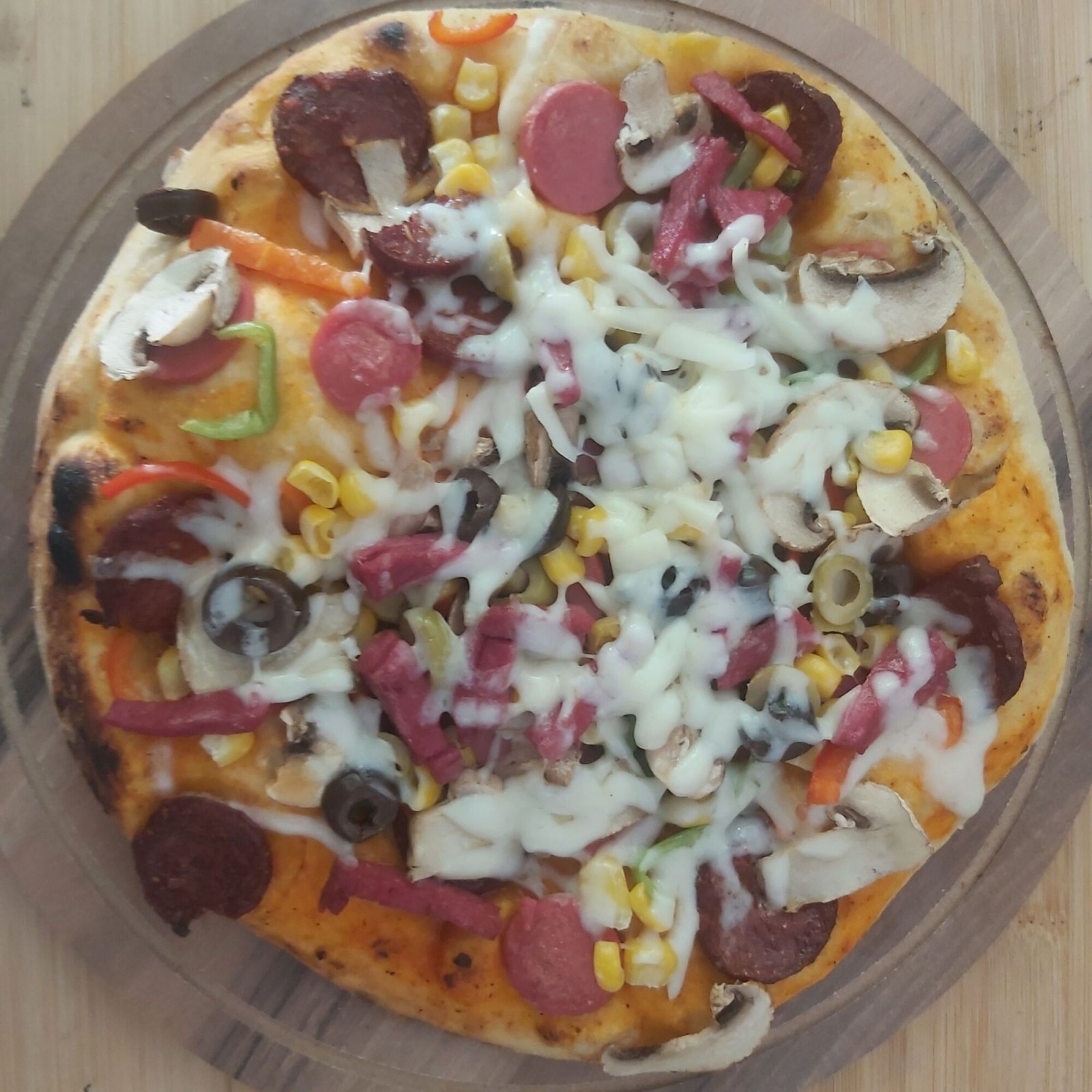 Karışık Pizza (Orta Boy)