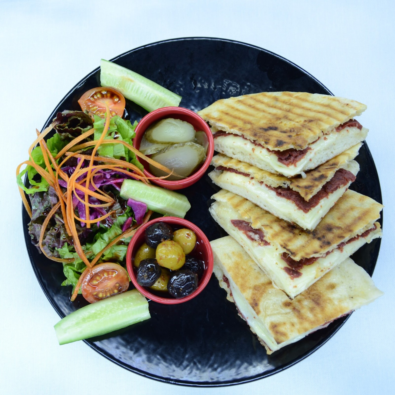 Bazlama Karışık Tost