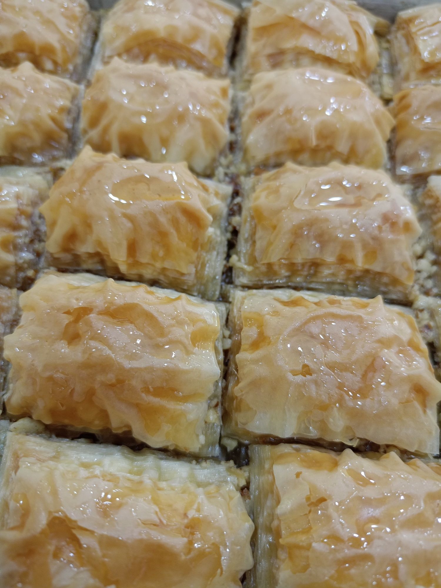 Cevizli Tereyağlı Baklava (1 kg.)