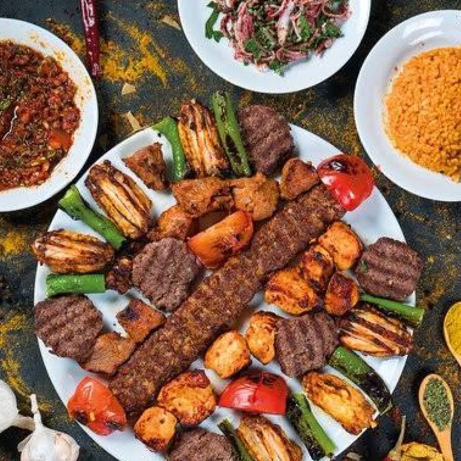 3 Kişilik doyurucu Full Karışık Kebap Special VIP - Kebapçı Celo Luxury farkıyla Dolu Dolu Paket