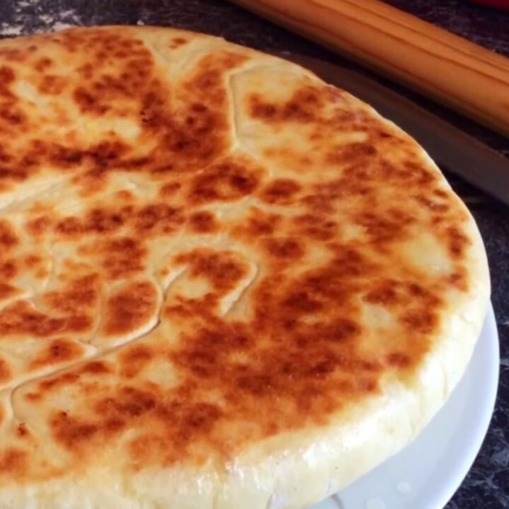 Tereyağlı Kaşarlı Bazlama