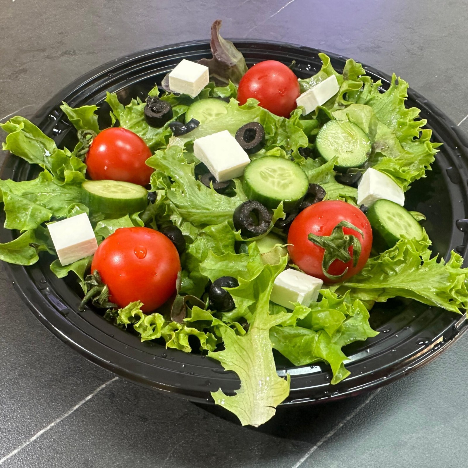 Akdeniz Salata