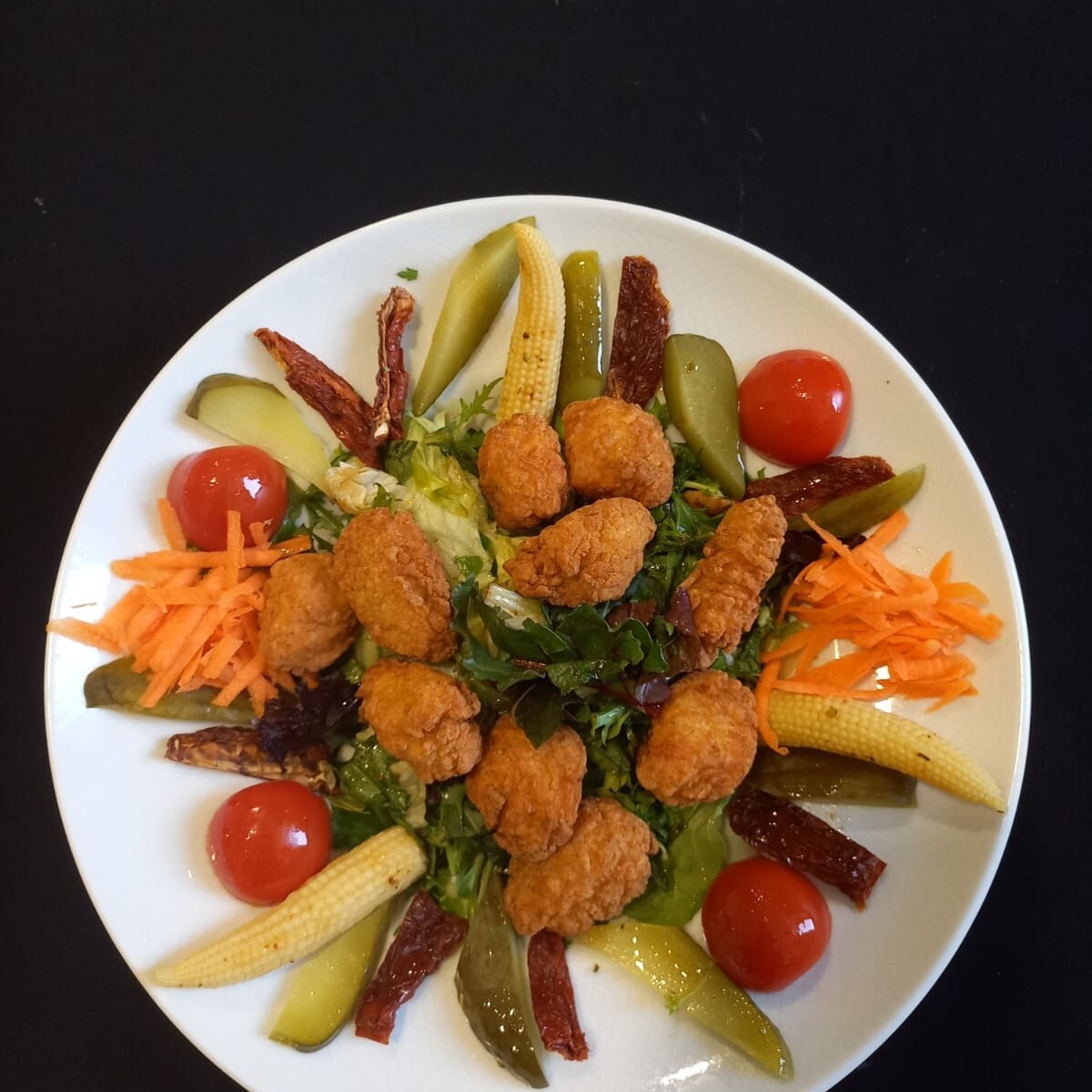 Çıtır Tavuk Salata