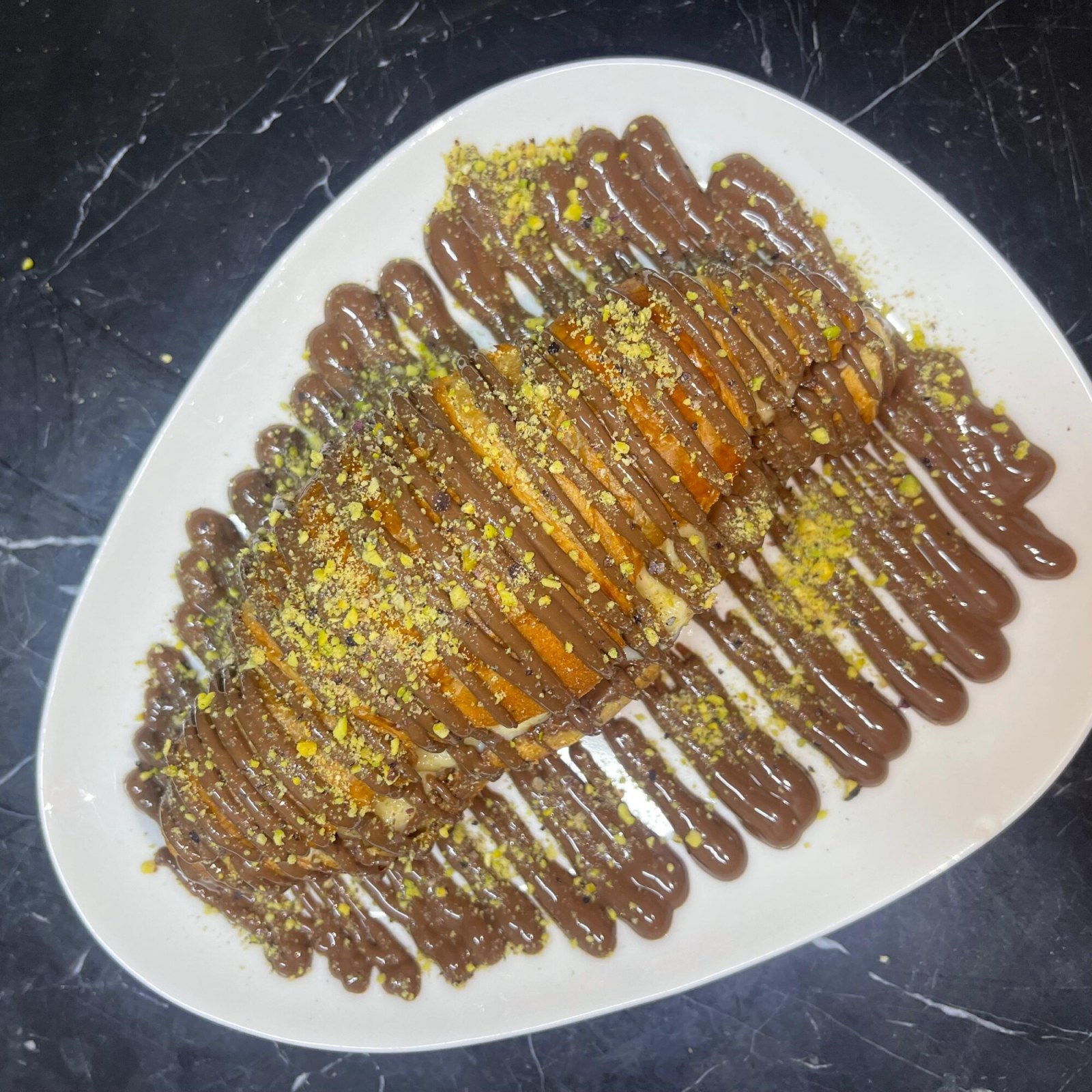 Kruvasan (Sütlü Çikolatalı)