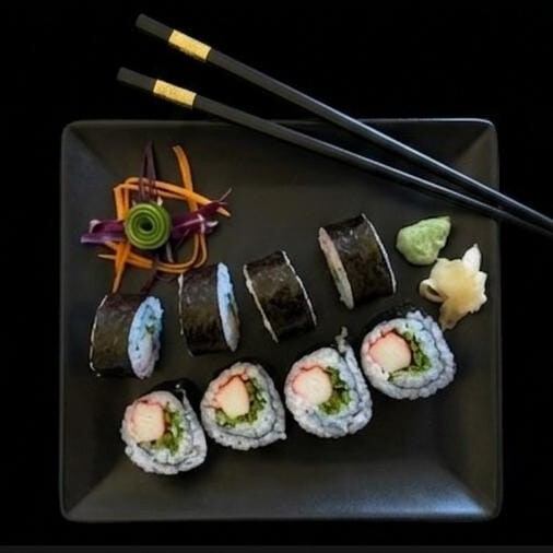Kani Roll (4 Pcs.)
