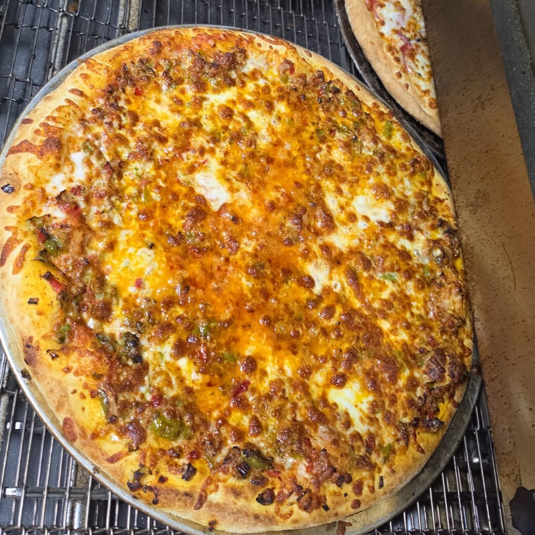 Kokoreçli Pizza (Büyük Boy)