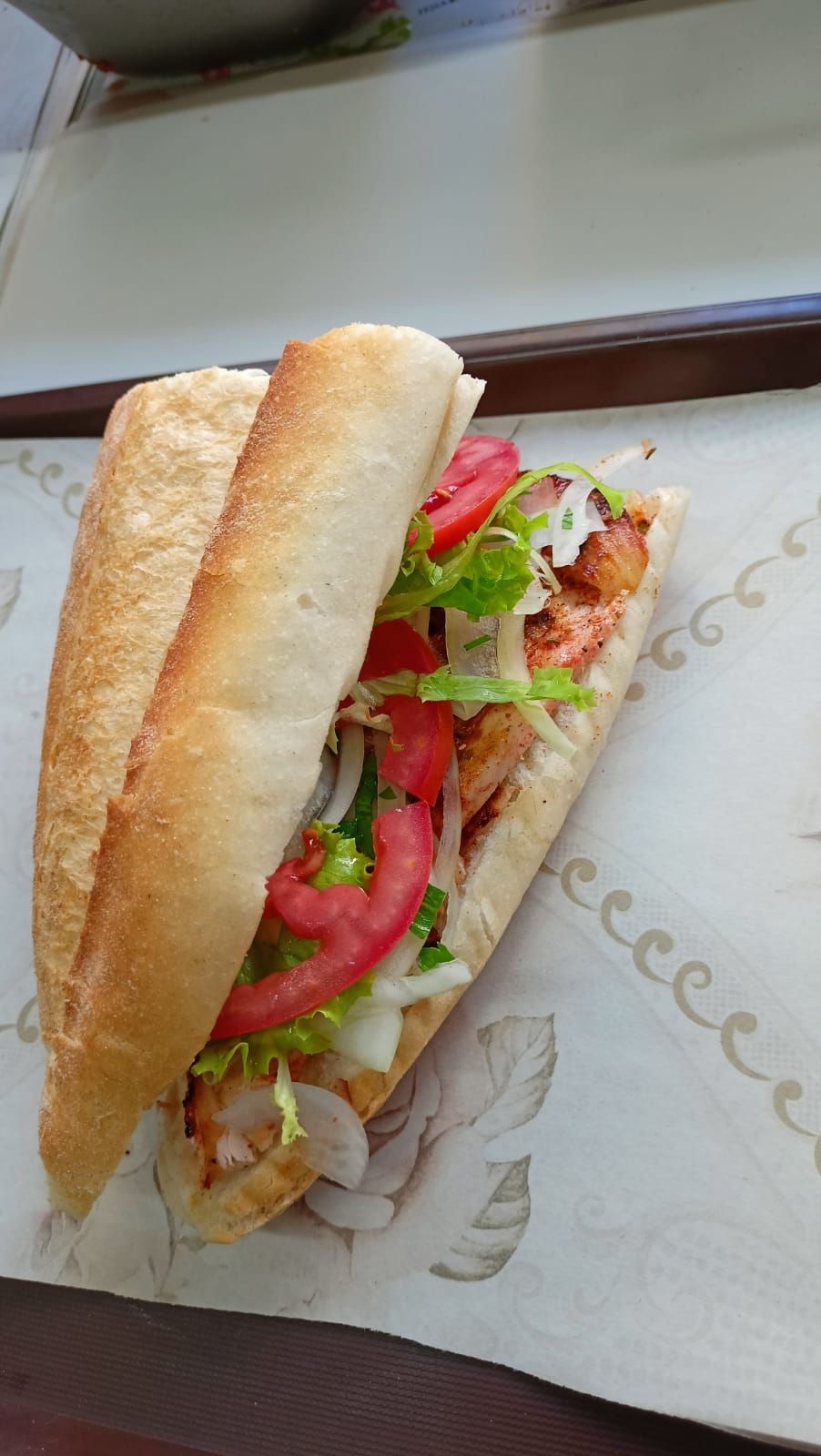 Yarım Ekmek Arası Tavuk Döner
