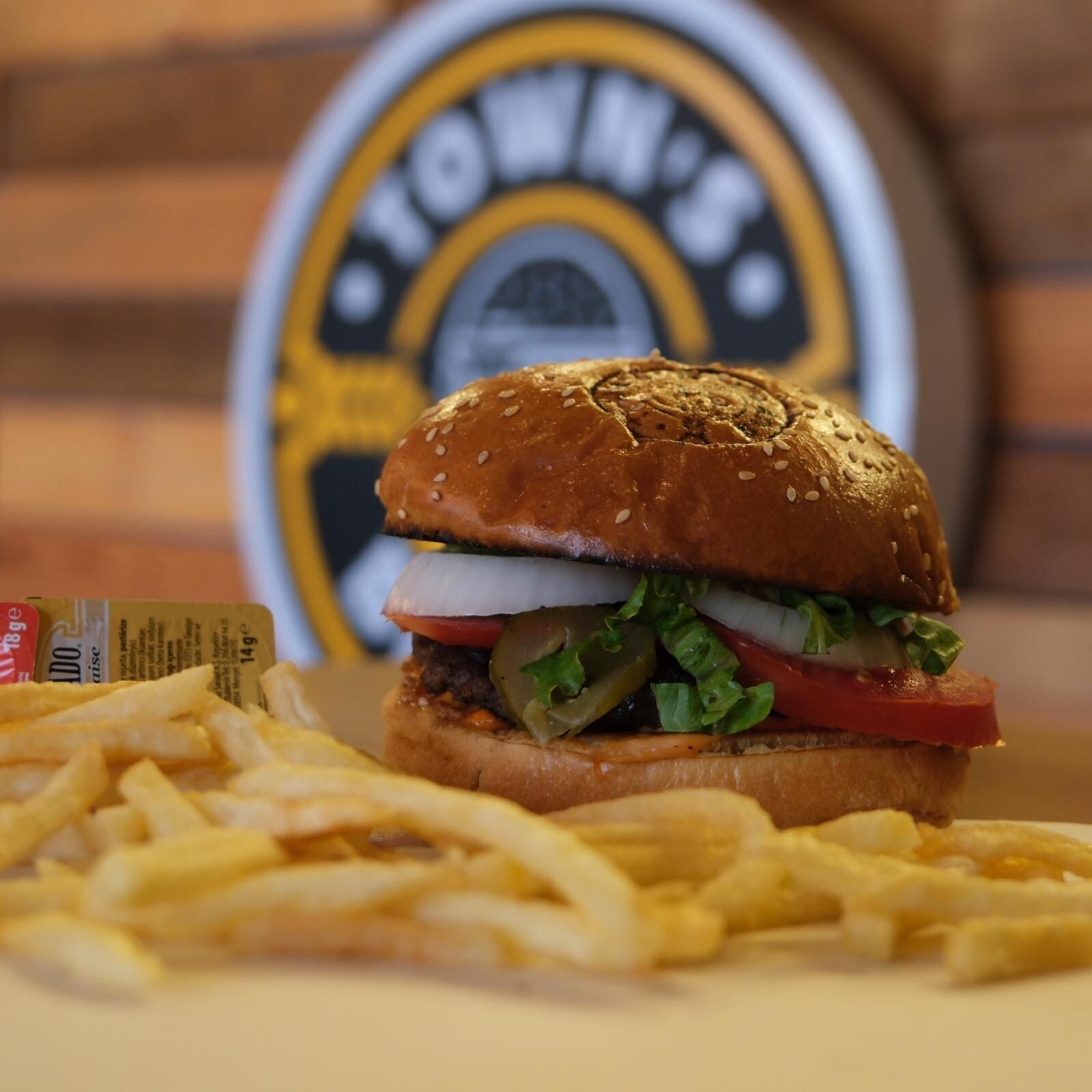 Klasik Burger Menü