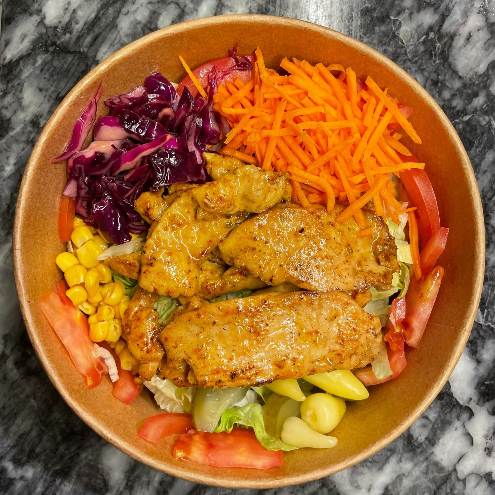 Bowls Tavuk Izgara Salata