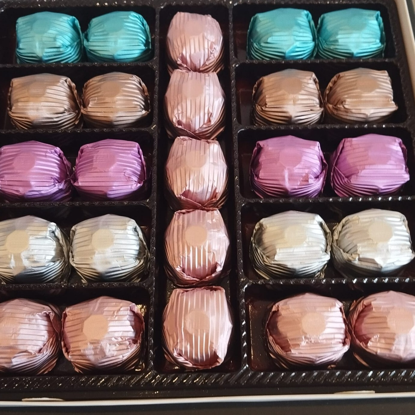 Yaldızlı Çikolata (1 kg)