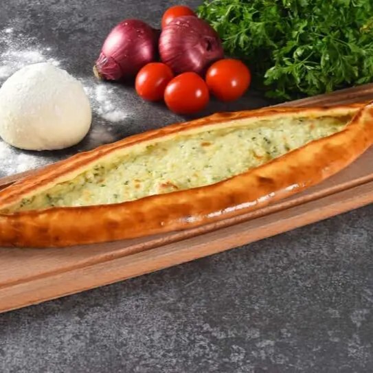 Üç Peynirli Pide Menü