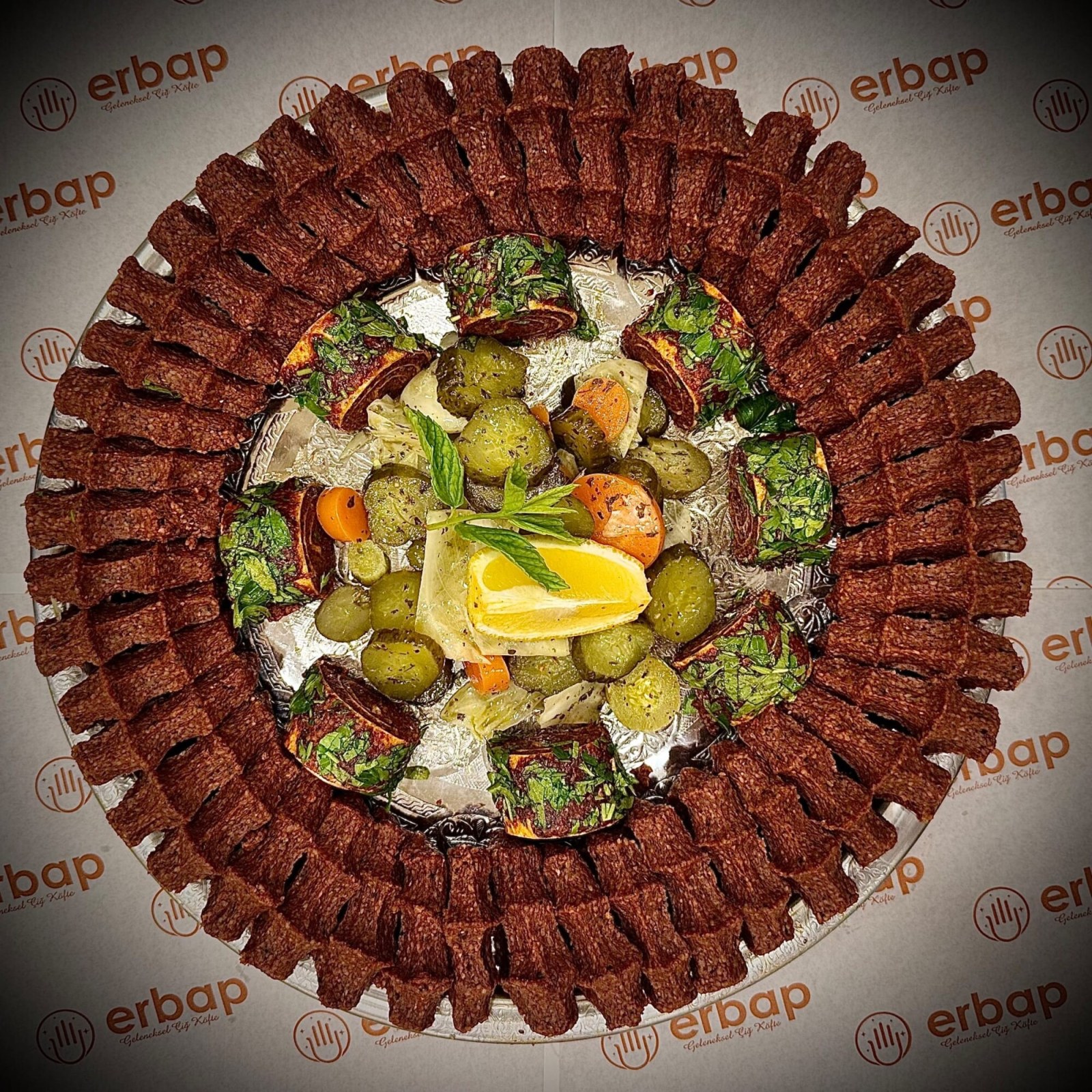 Bereket Tepsisi El Yoğurması Çiğ Köfte Sıkım (1 Kg)
