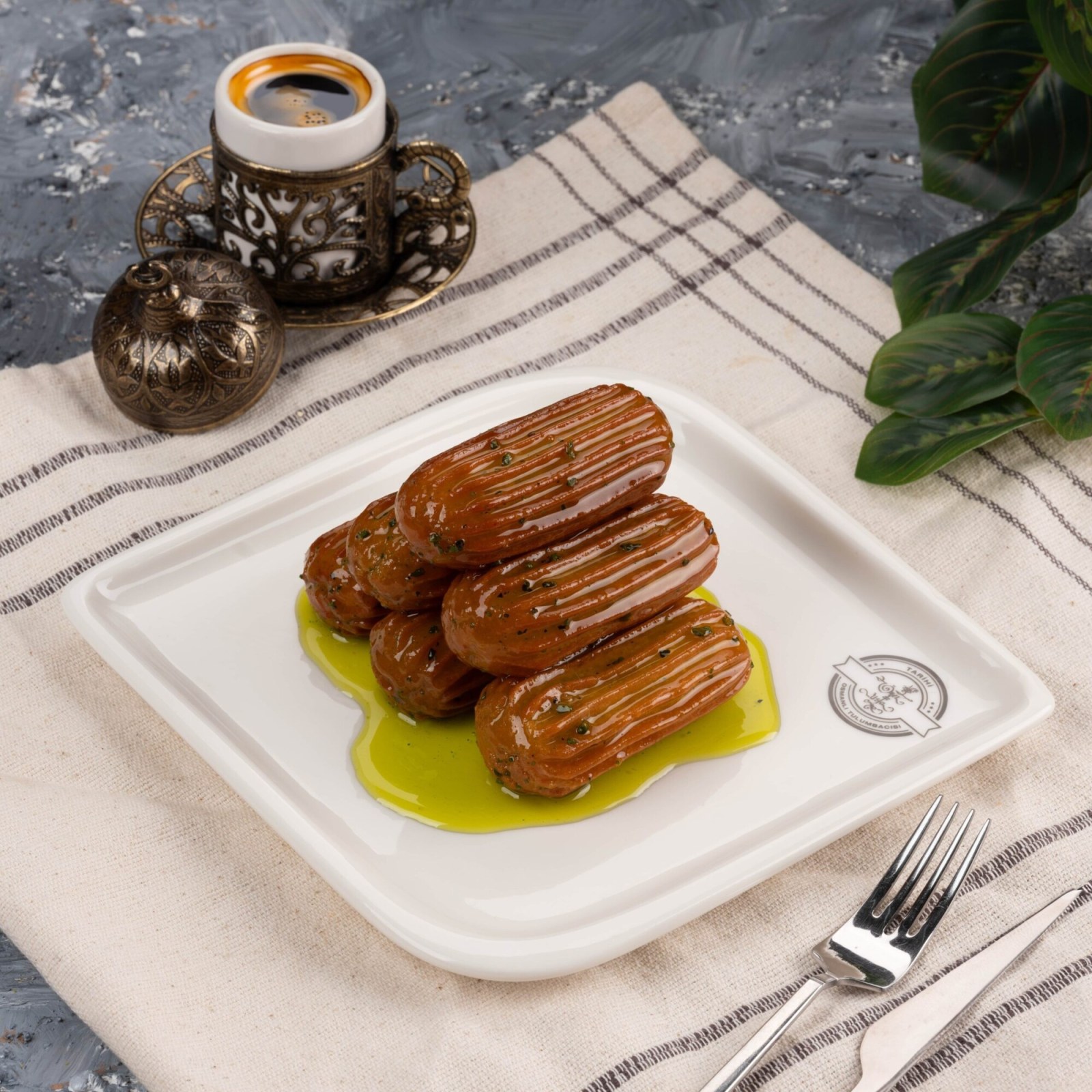 Fıstıklı Tulumba (1000 Gr)