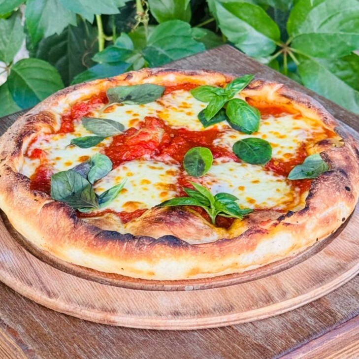 Napoliten Pizza