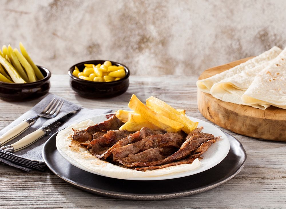 Lavaş Üstü Et Döner