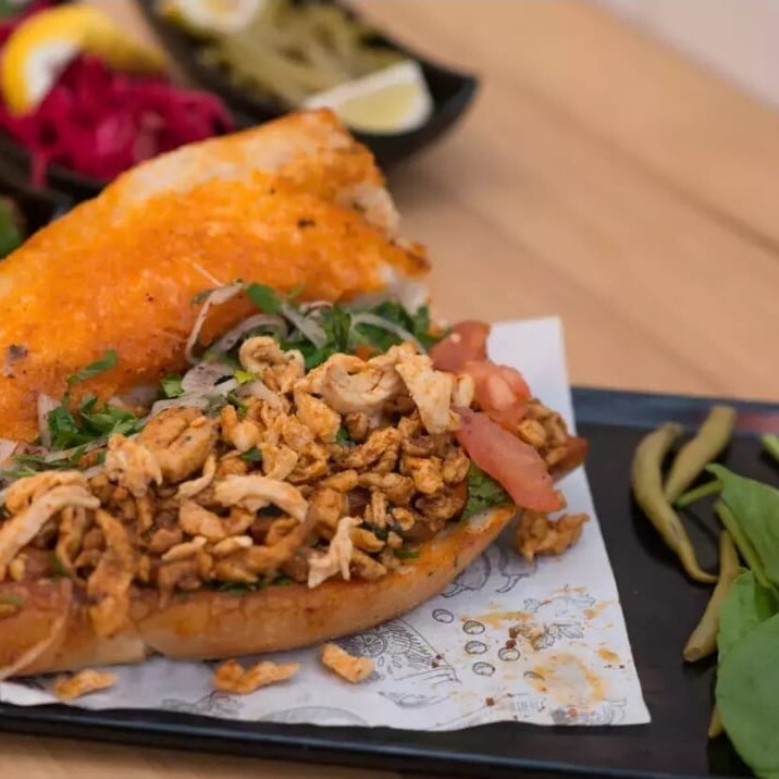 Tam Ekmek Arası Tavuk Tantuni