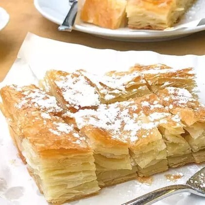 Sade Börek Dilim