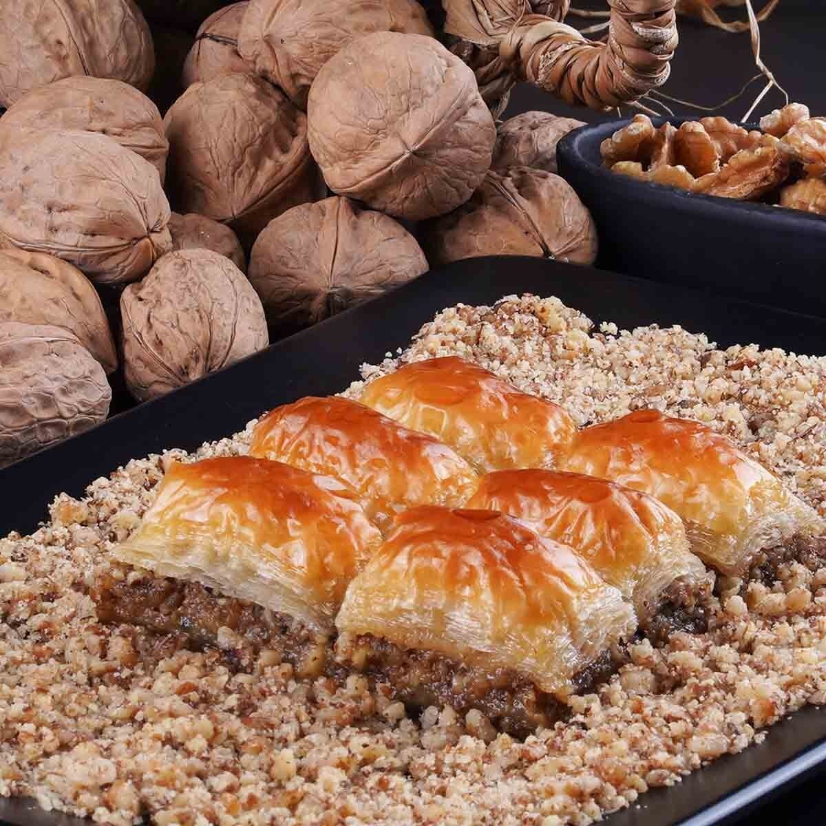 Cevizli Baklava (1 kg.)
