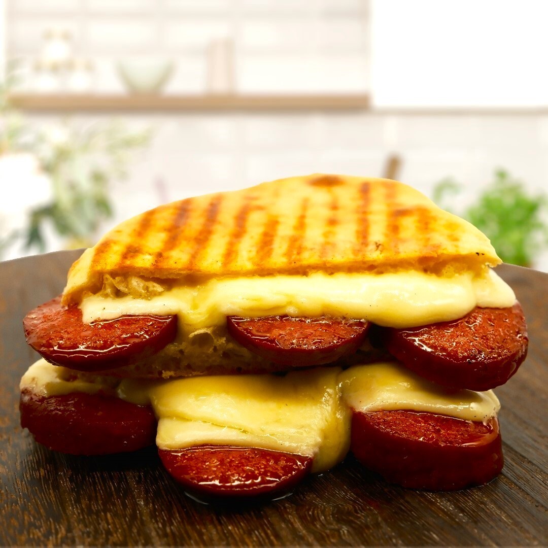 Bombiş Tost