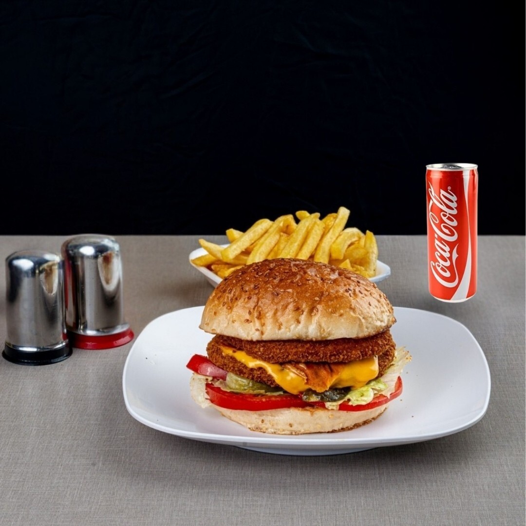 BÜYÜK Tavuk Burger Menü