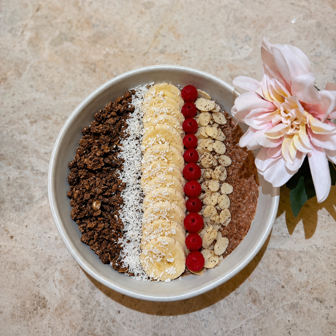 Chia Tohumu ve Kakaolu Yulaf Bowl