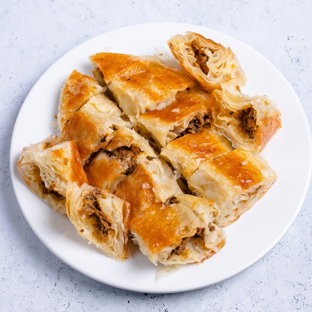 Kıymalı Sarıyer Böreği (200gr)