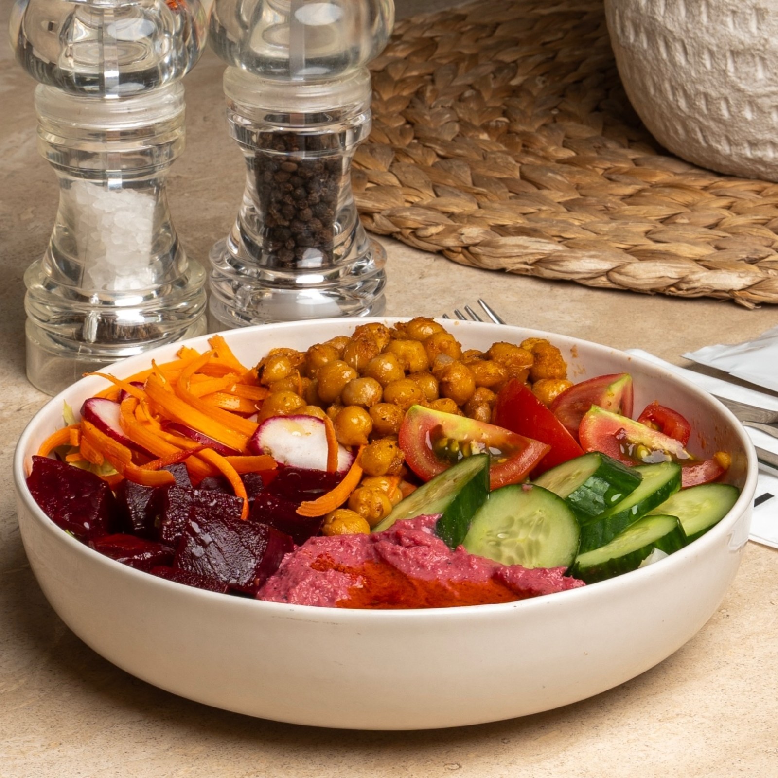 Humuslu Bowl