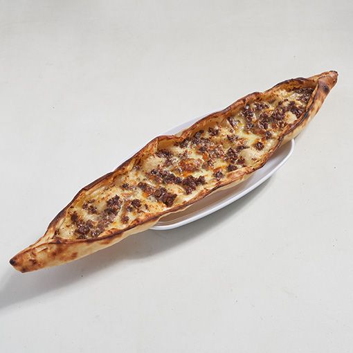 Kavurmalı Karadeniz Pidesi