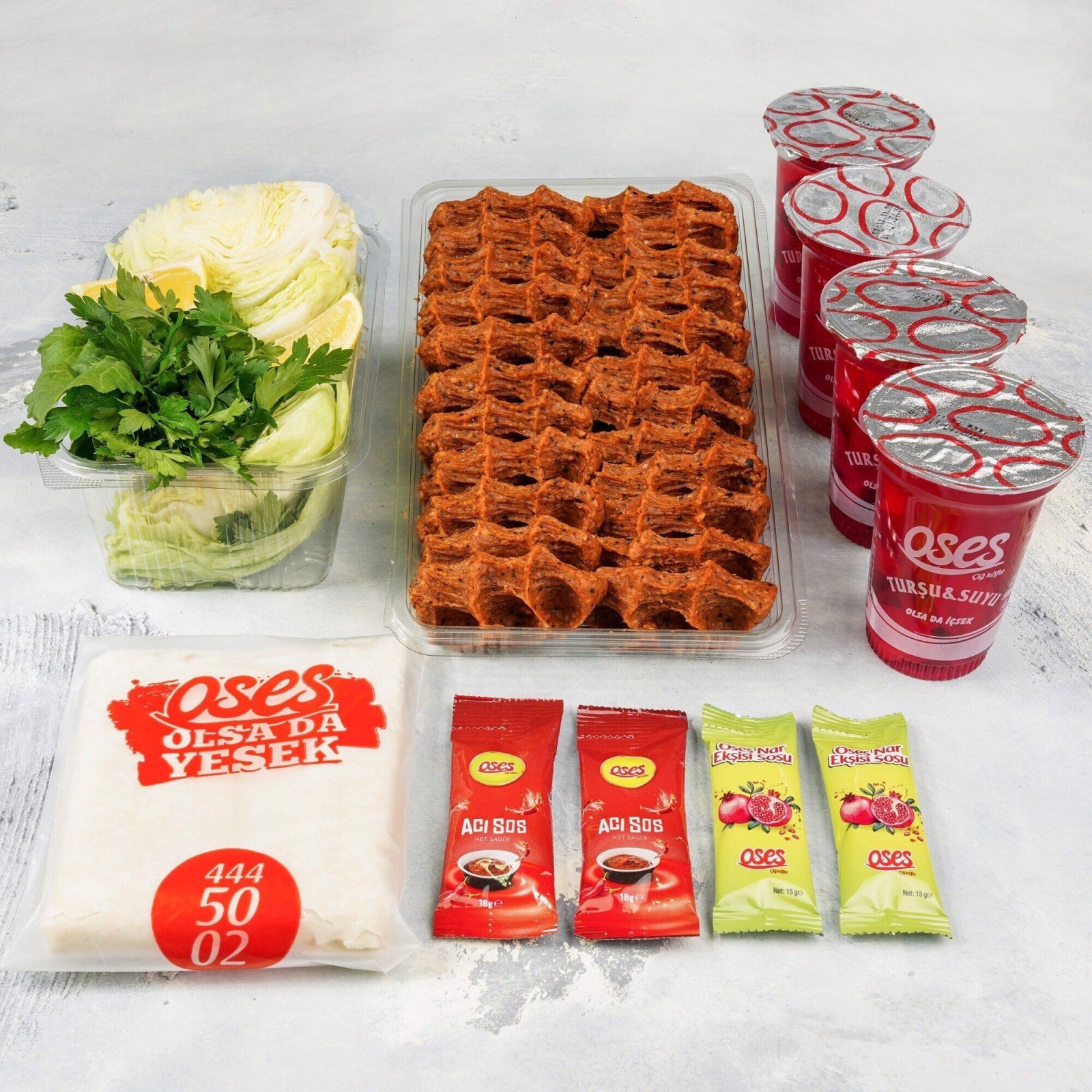 Çiğ Köfte (500 gr.) & Turşu Suyu Menü 2