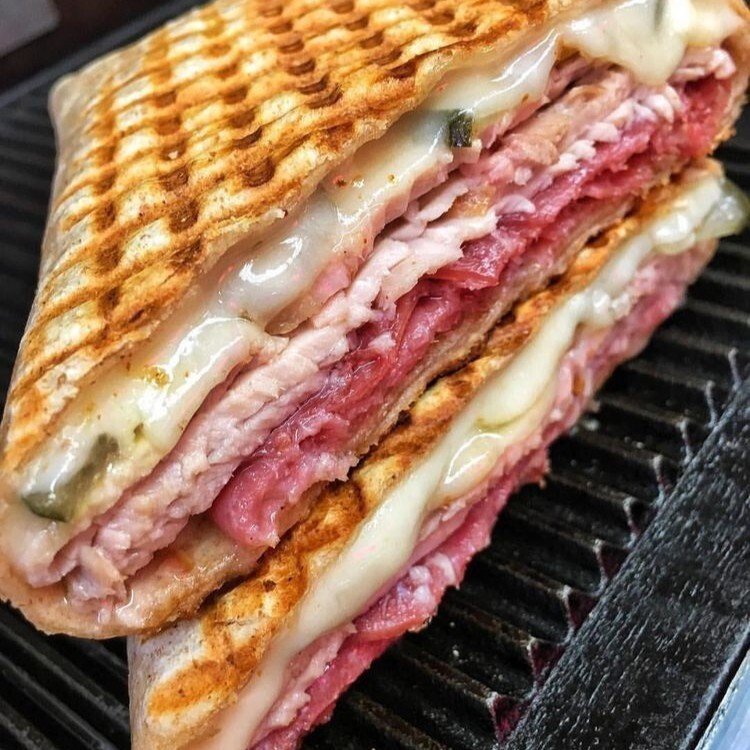 Kasap Sucuklu Tost