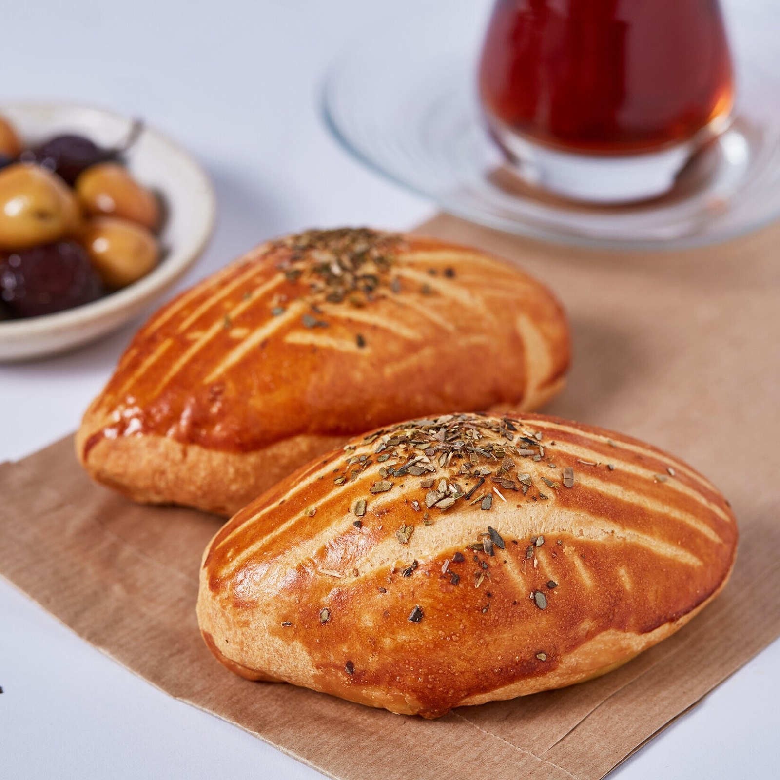 Kıymalı Karaköy Poğaçası