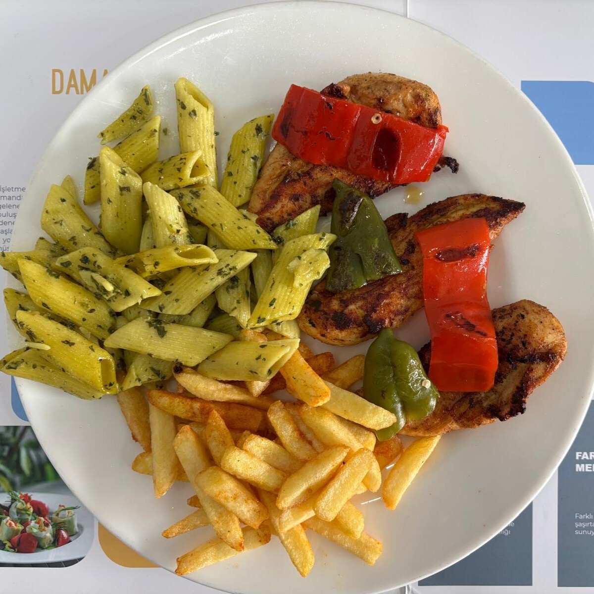 Tavada Tavuk Bonfile Menu