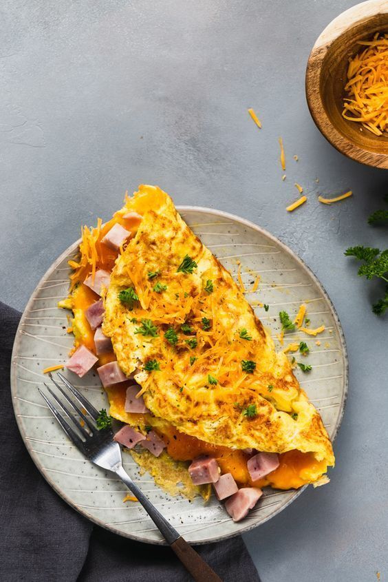 Salamlı Omlet