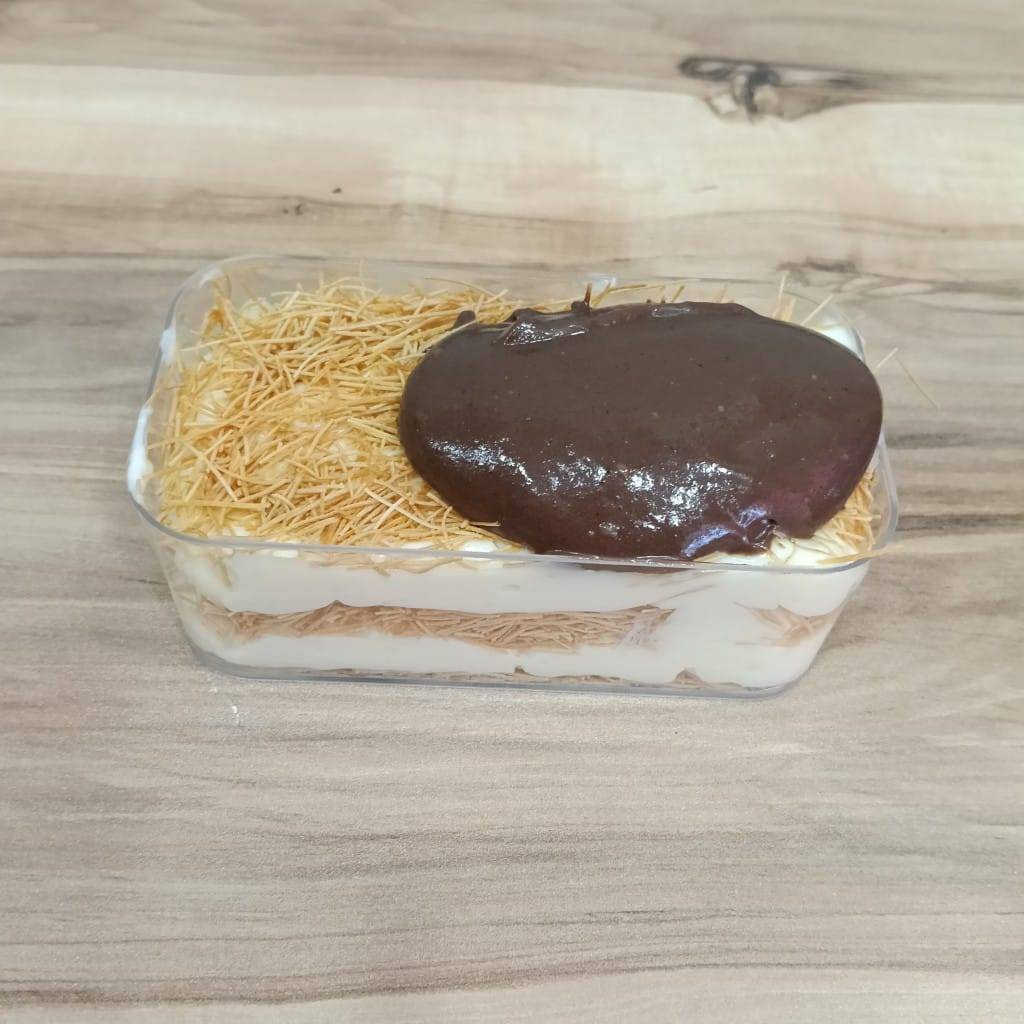 Minik Çikolata Soslu Tel Kadayıflı Mag Muhallebi