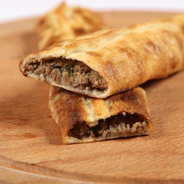 Kapalı Kıymalı Pide